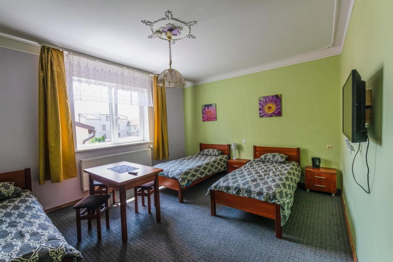 Regina House Hotel Kaunas Exterior photo